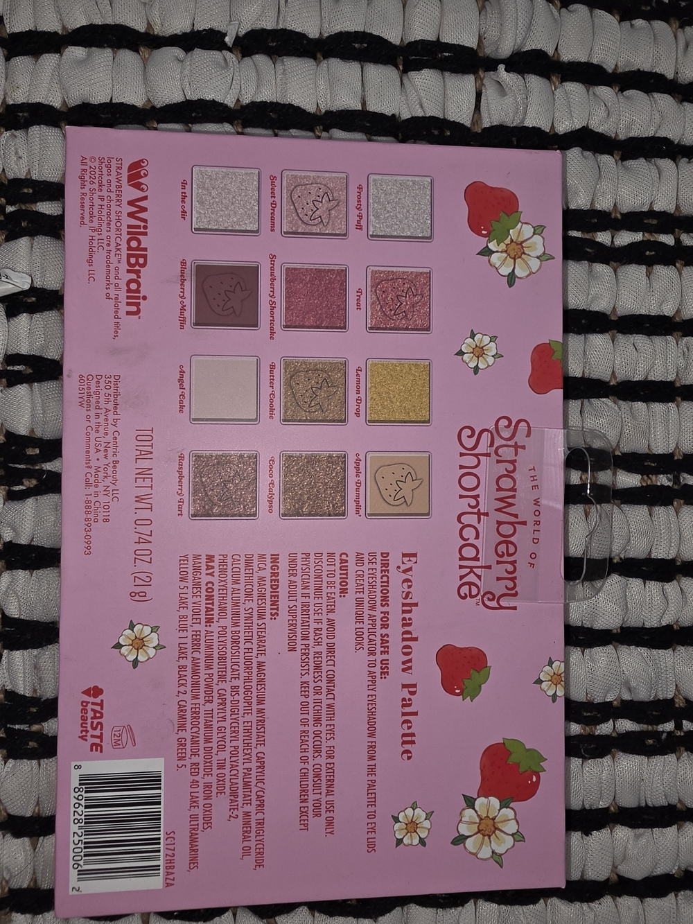 WildBrain Strawberry Shortcake Eyeshadow Palette - Pink & Gold Shades